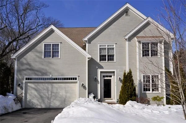 Unit for sale at 410 School St, Wellesley, MA 02482