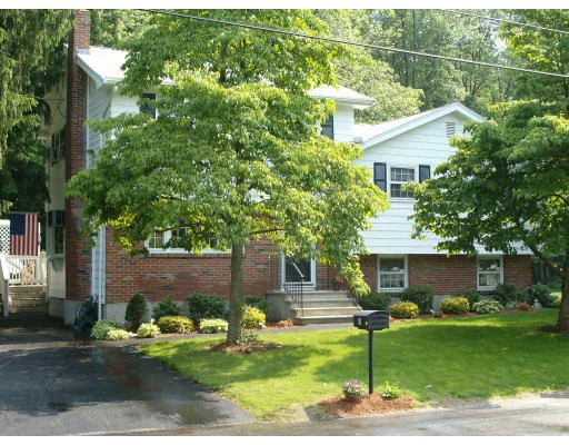 Unit for sale at 18 Wing Terrace, Burlington, MA 01803
