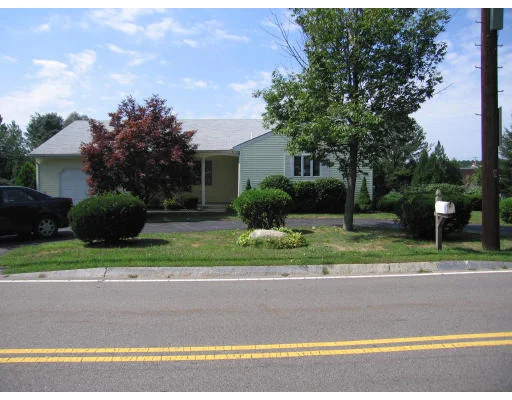 Unit for sale at 195 Sumner St, Norwood, MA 02062