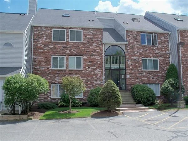 Unit for sale at 118 Burkhall St, Weymouth, MA 02190