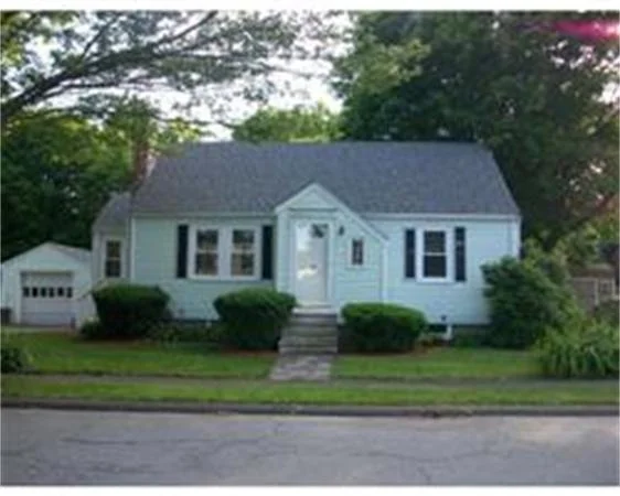 Unit for sale at 14 Kingdom Terrace, Peabody, MA 01960