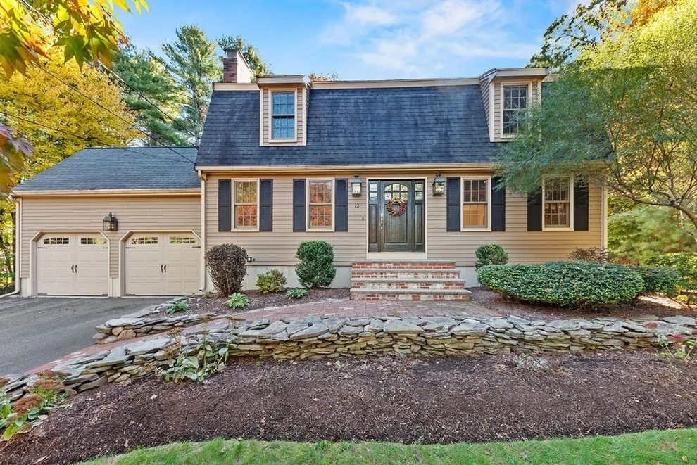 Unit for sale at 12 Essex St, Mansfield, MA 02048