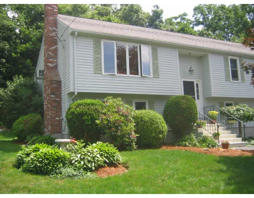 Unit for sale at 10 Tammie Rd, Hopedale, MA 01747