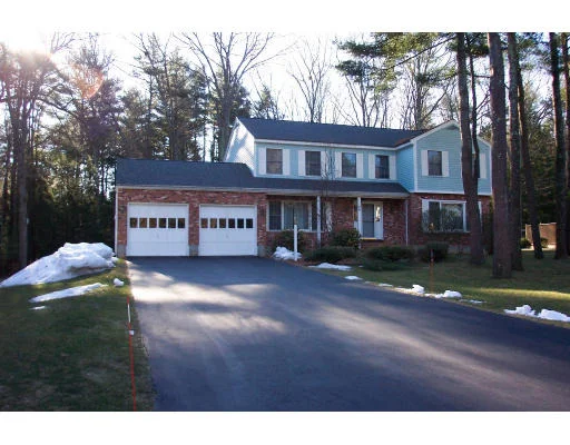 Unit for sale at 29 Stowecroft Drive, Hampton, NH 03842