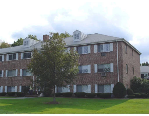 Unit for sale at 72 Fernview Avenue, North Andover, MA 01845