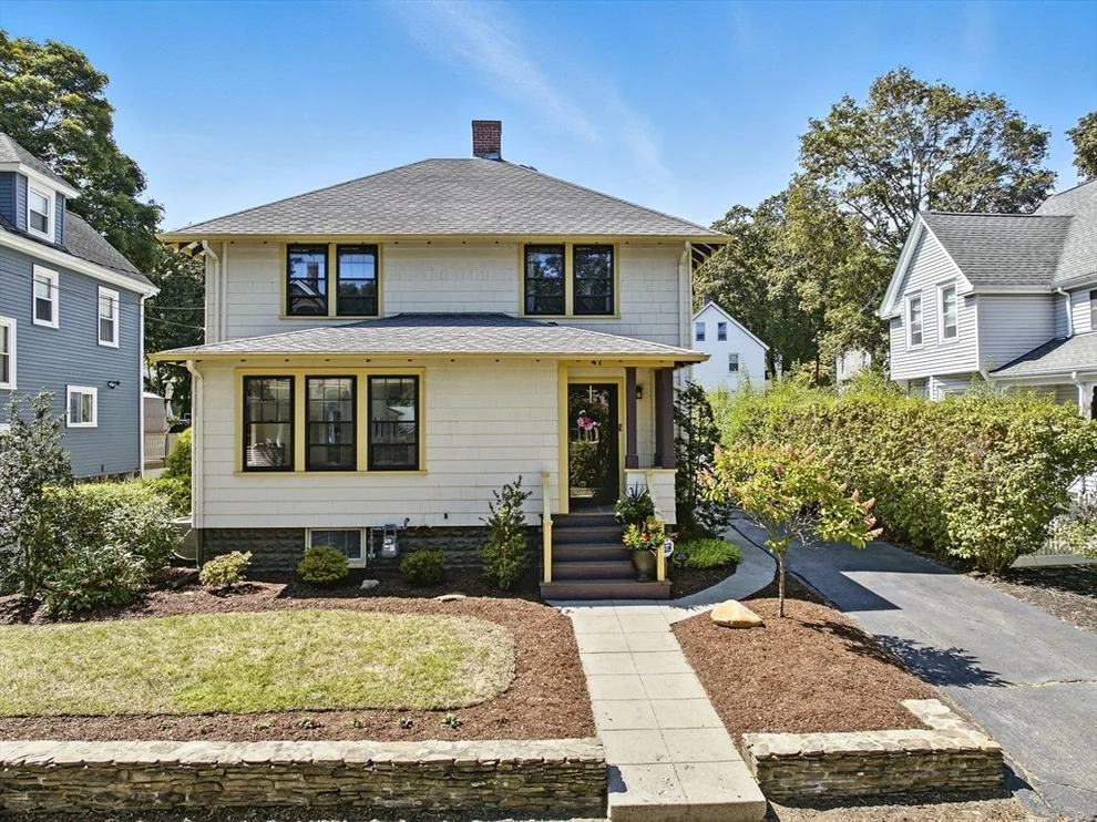 Unit for sale at 47 Emerson St, Wakefield, MA 01880