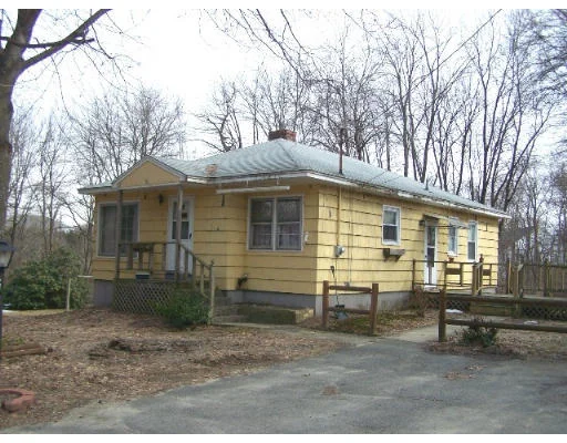 Unit for sale at 1 Bickford Ln, Westborough, MA 01581