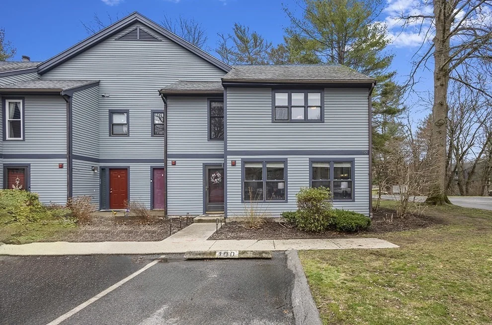 Unit for sale at 110 Dean St, Taunton, MA 02780