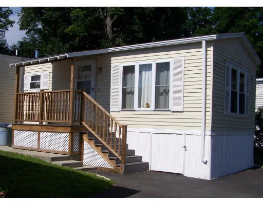 Unit for sale at 252 Newbury, Peabody, MA 01960