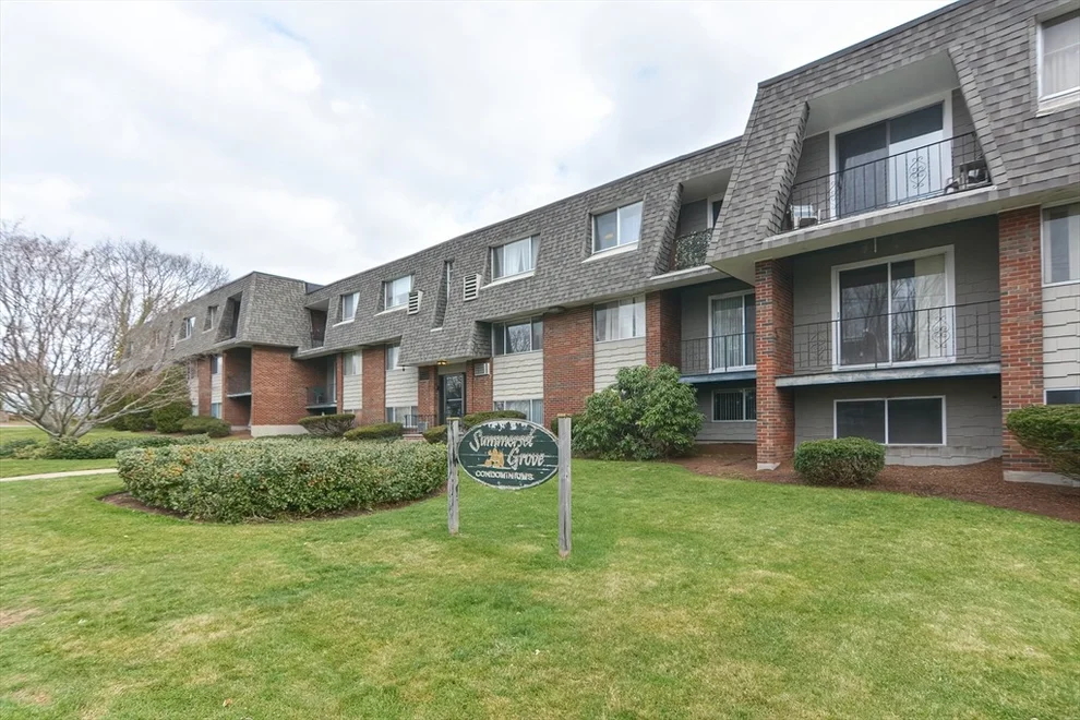 Unit for sale at 76 Summer Ave, Stoughton, MA 02072