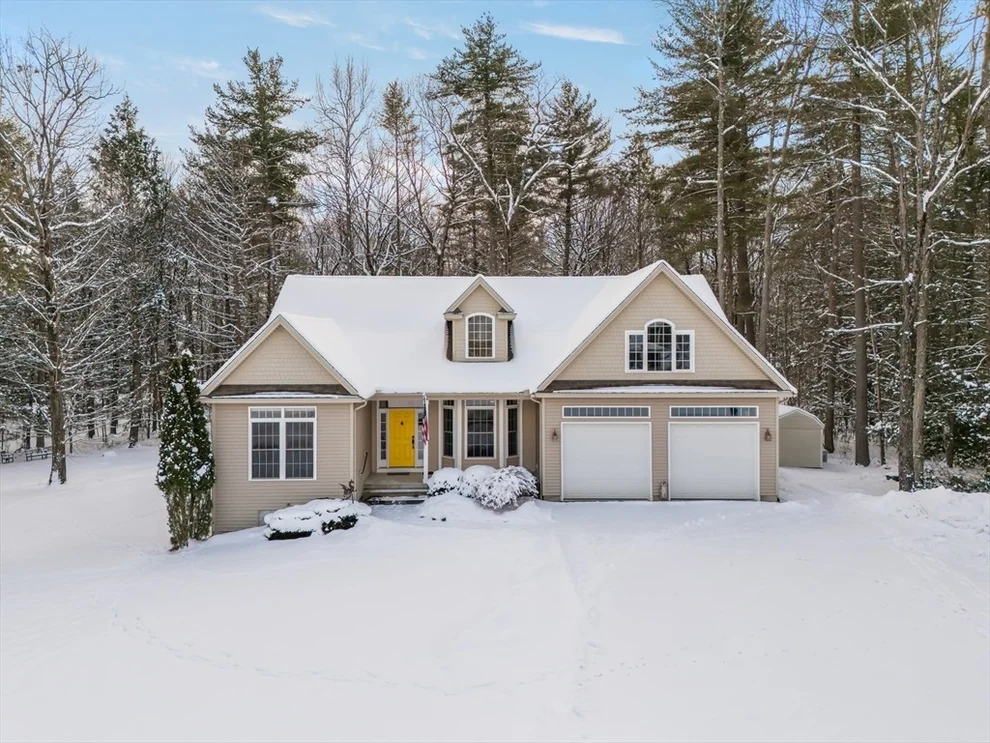 Unit for sale at 3 Deer Haven Drive, Williamsburg, MA 01039