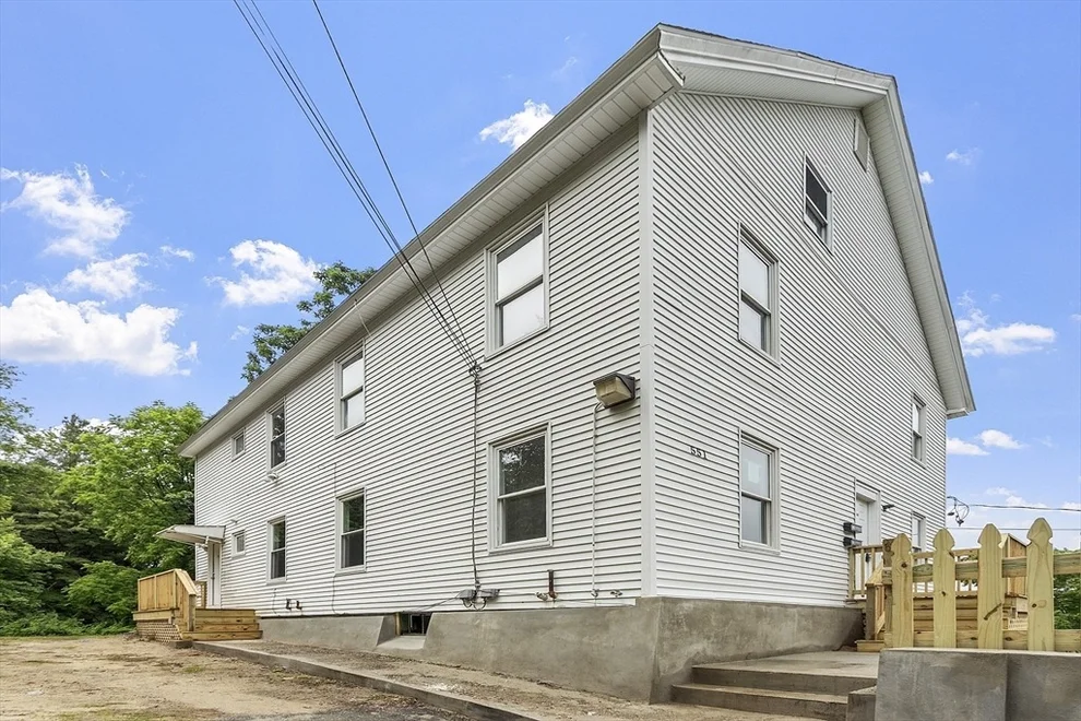Unit for sale at 551 Chestnut St, Athol, MA 01331