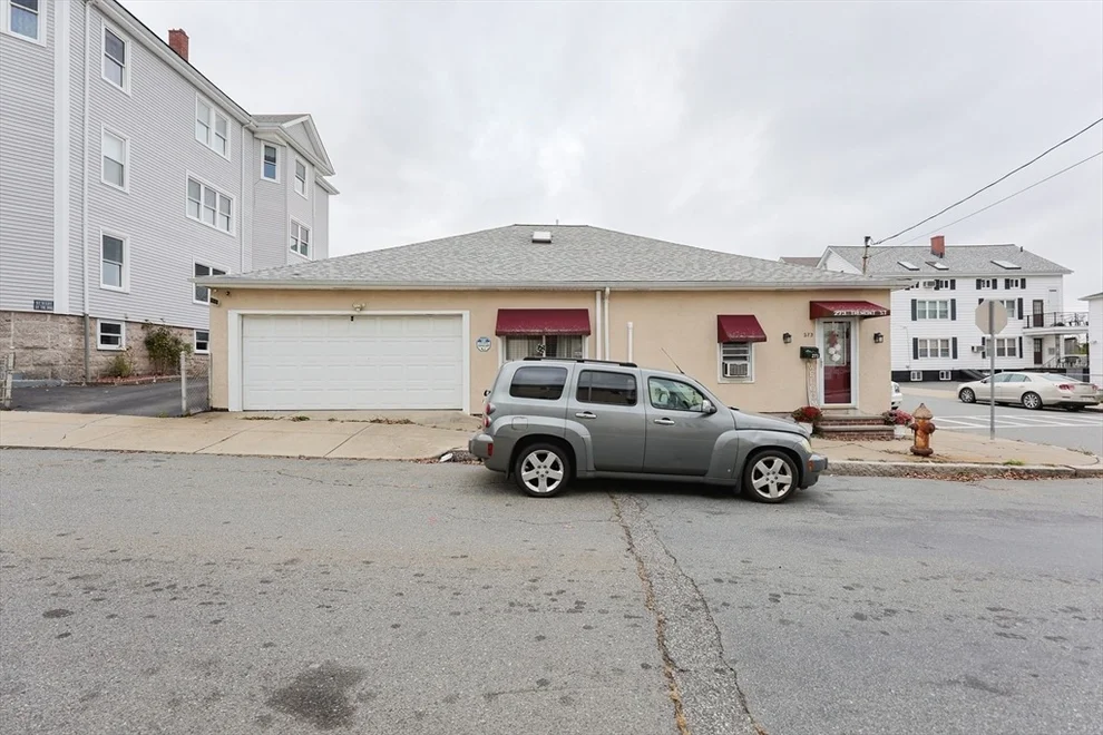 Unit for sale at 273 Tremont St, Fall River, MA 02720