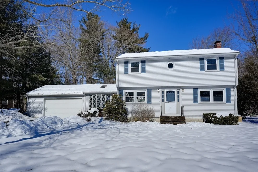 Unit for sale at 3 Phillip Ave, Burlington, MA 01803