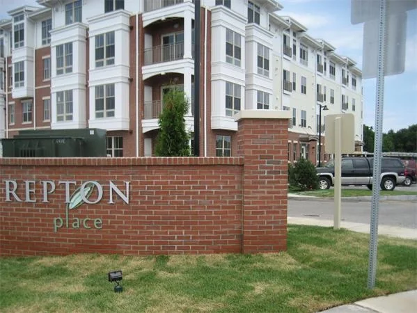 Unit for sale at 5 Repton Circle, Watertown, MA 02472