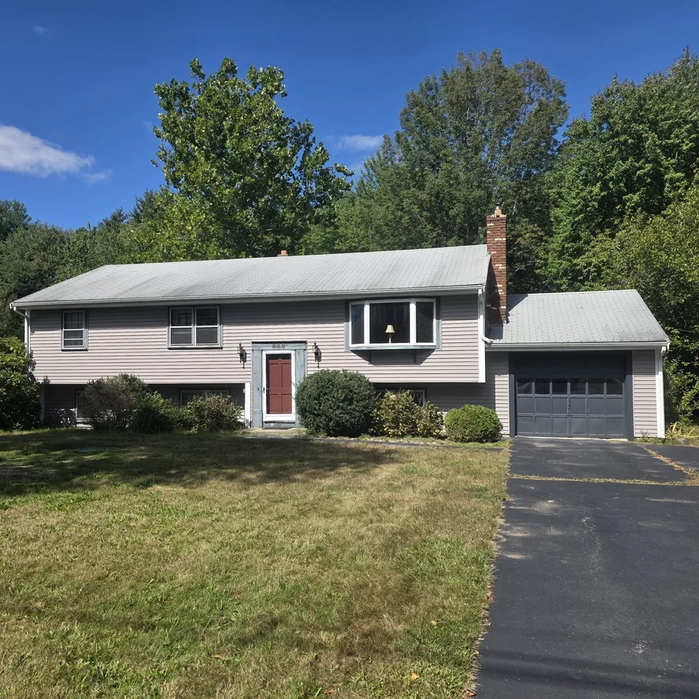 Unit for sale at 549 East Washington Street, Hanson, MA 02341