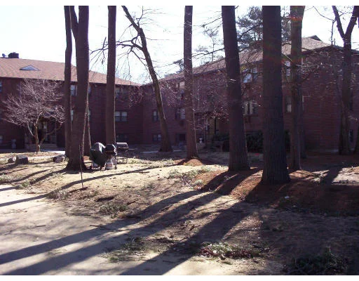 Unit for sale at 4 Brook Rd, Salem, NH 03079