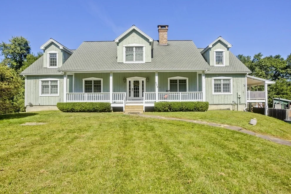 Unit for sale at 505 E State, Granby, MA 01033