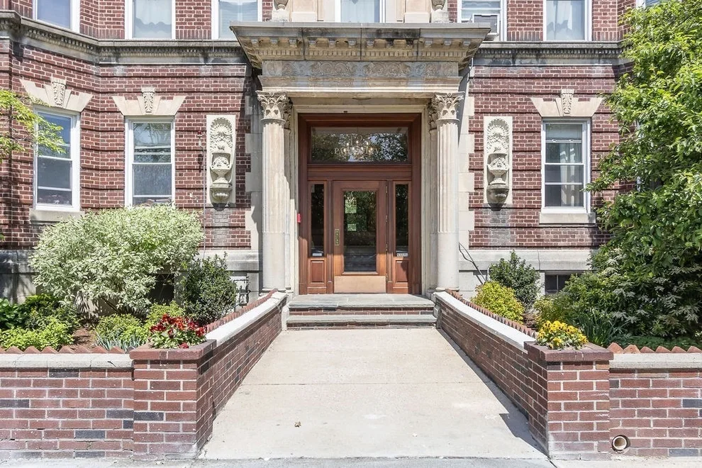 Unit for sale at 125 Park Dr., Boston, MA 02215