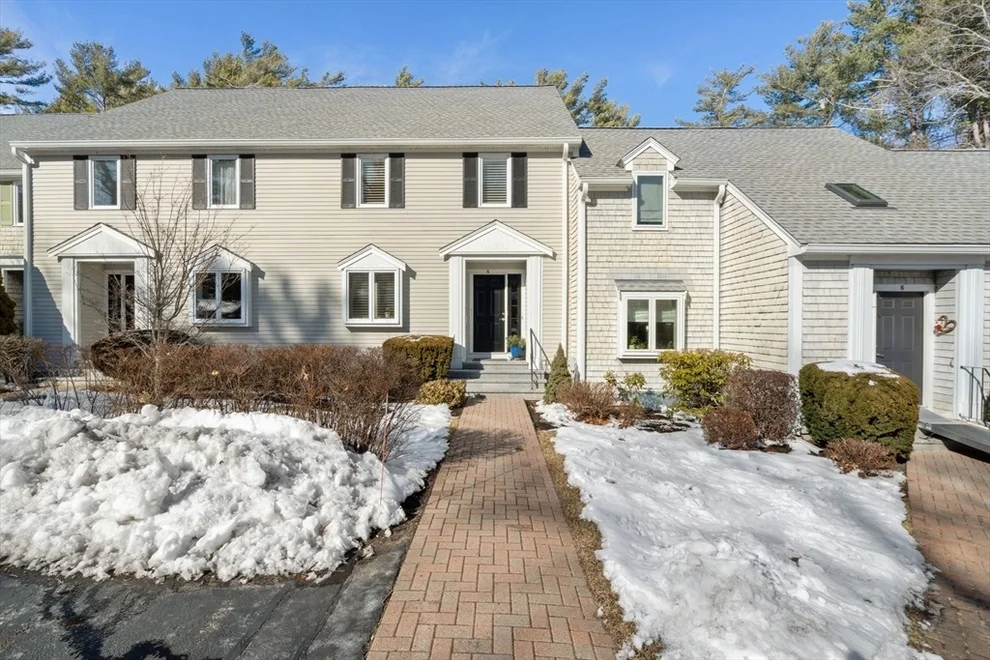 Unit for sale at 225 Lincoln St, Duxbury, MA 02332