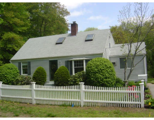 Unit for sale at 47 Smith Road, Hingham, MA 02043