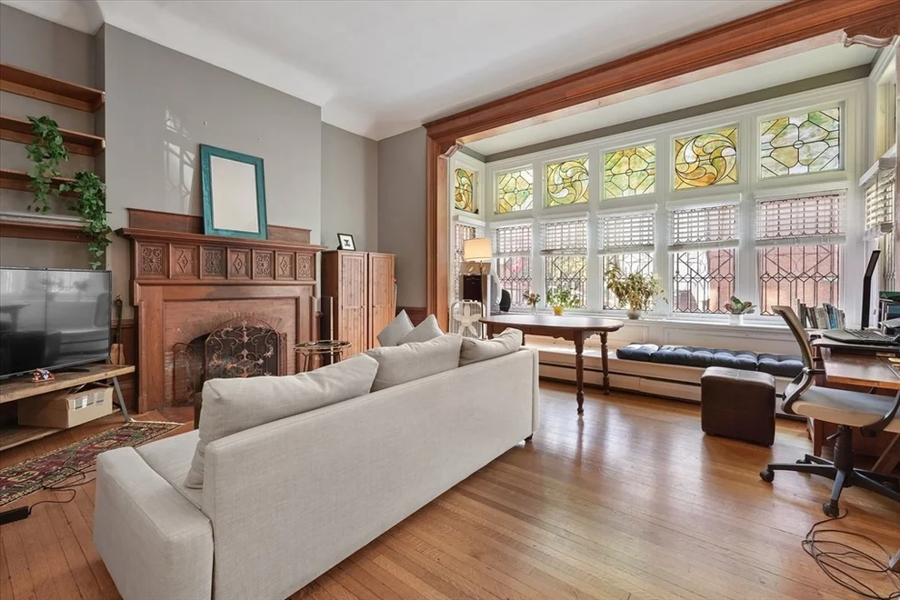Unit for sale at 351 Beacon St, Boston, MA 02116