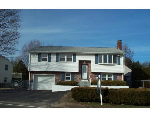 Unit for sale at 57 South Bedford, Woburn, MA 01801
