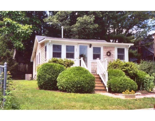 Unit for sale at 33 Alvern Road, Pembroke, MA 02359
