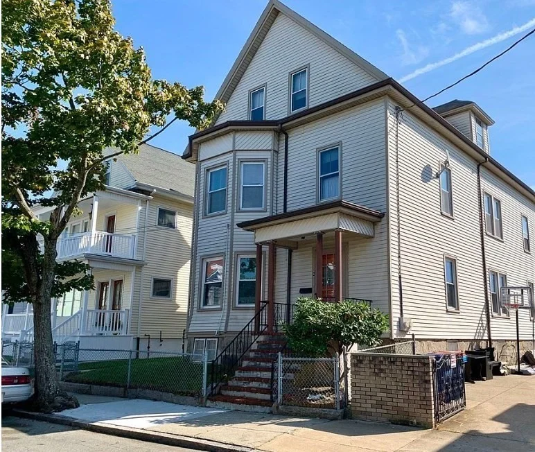 Unit for sale at 6 Sears, New Bedford, MA 02740