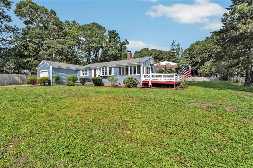 Unit for sale at 11 Canary Ln, Yarmouth, MA 02673