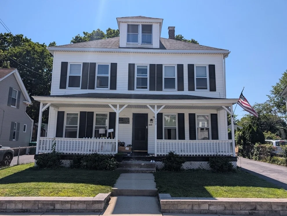 Unit for sale at 269 Oak St, Clinton, MA 01510