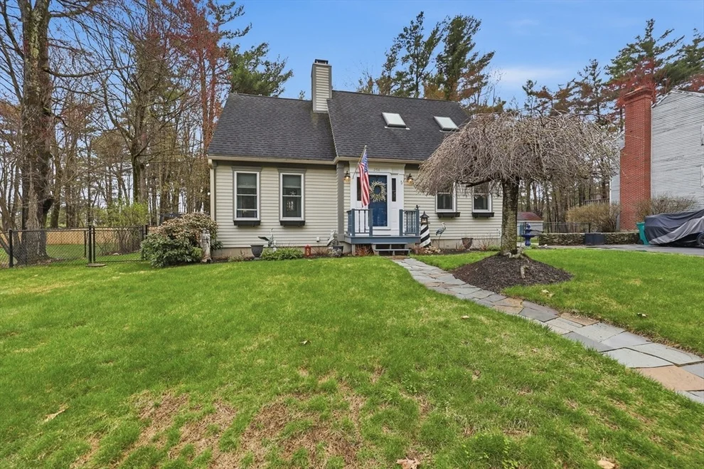 Unit for sale at 294 Stoneybrook Rd, Fitchburg, MA 01420