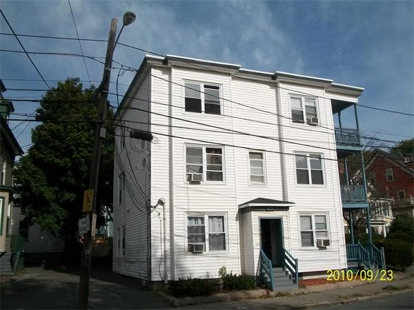 Unit for sale at 70 Lafayette Park, Lynn, MA 01902