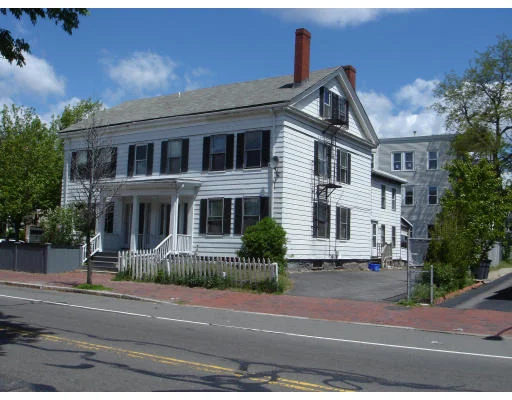 Unit for sale at 289 Broadway, Cambridge, MA 02139