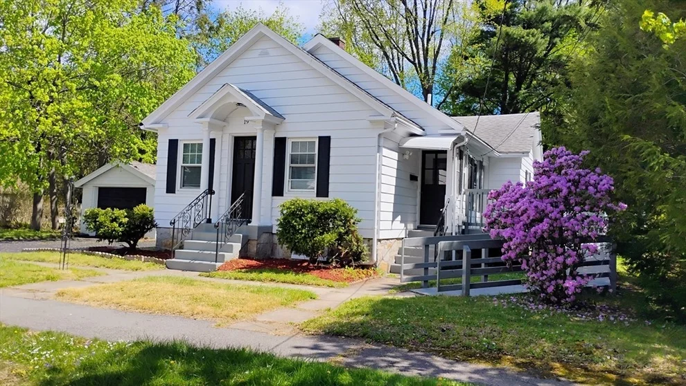 Unit for sale at 19 Healy Rd, Worcester, MA 01603