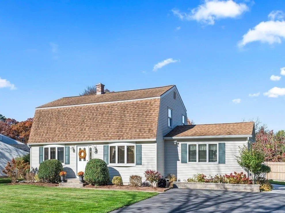 Unit for sale at 157 Wildwood Ave, Springfield, MA 01118