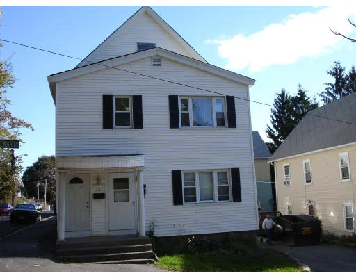 Unit for sale at 18 Seward St, Worcester, MA 01604