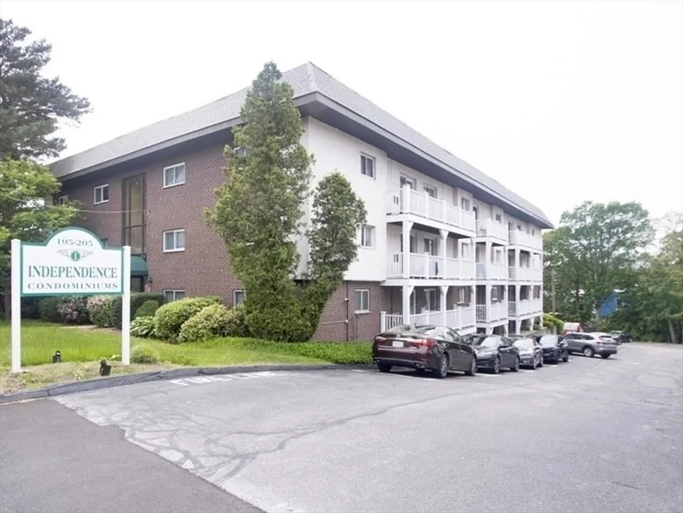 Unit for sale at 205 Independence Ave, Quincy, MA 02169