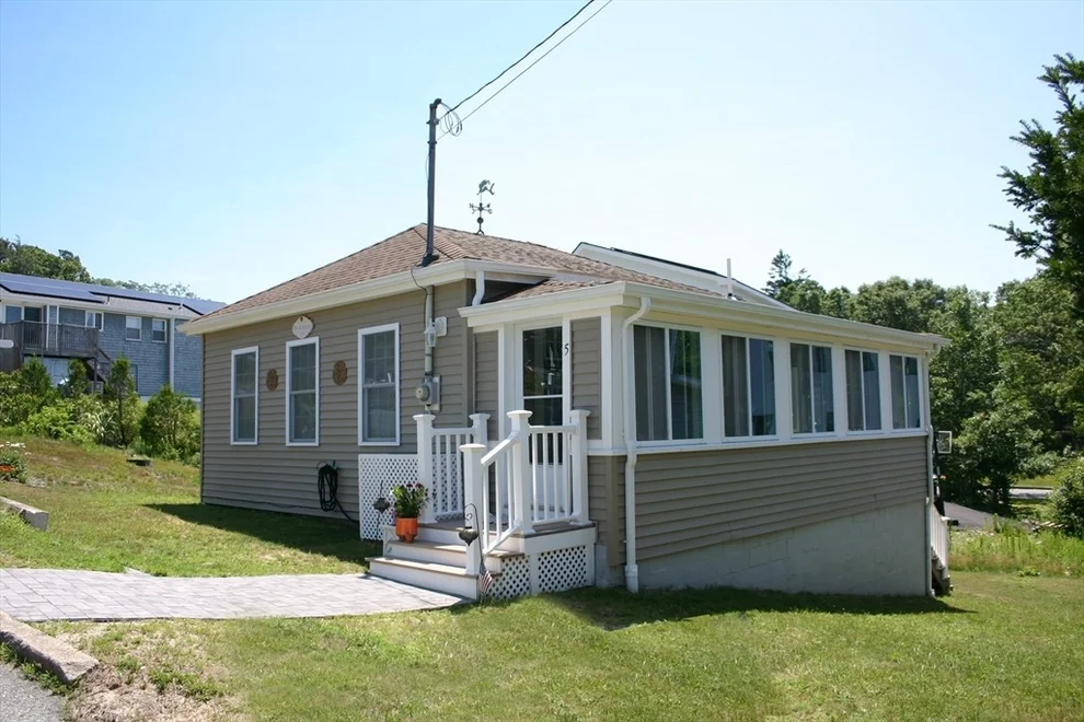 Unit for sale at 5 Upland Rd, Wareham, MA 02558
