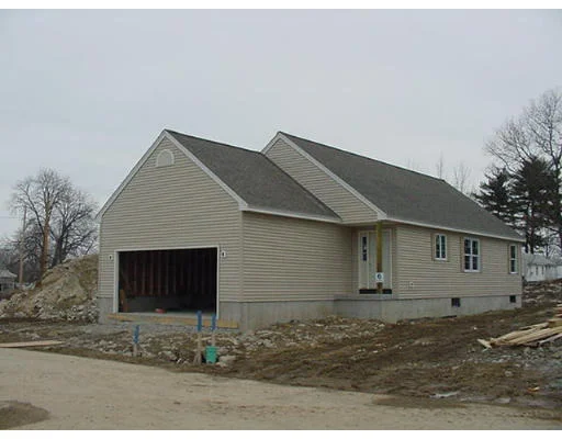 Unit for sale at 13 Royal Ave, Dracut, MA 01826