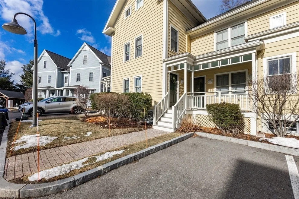 Unit for sale at 7 Russell Place, Arlington, MA 02474