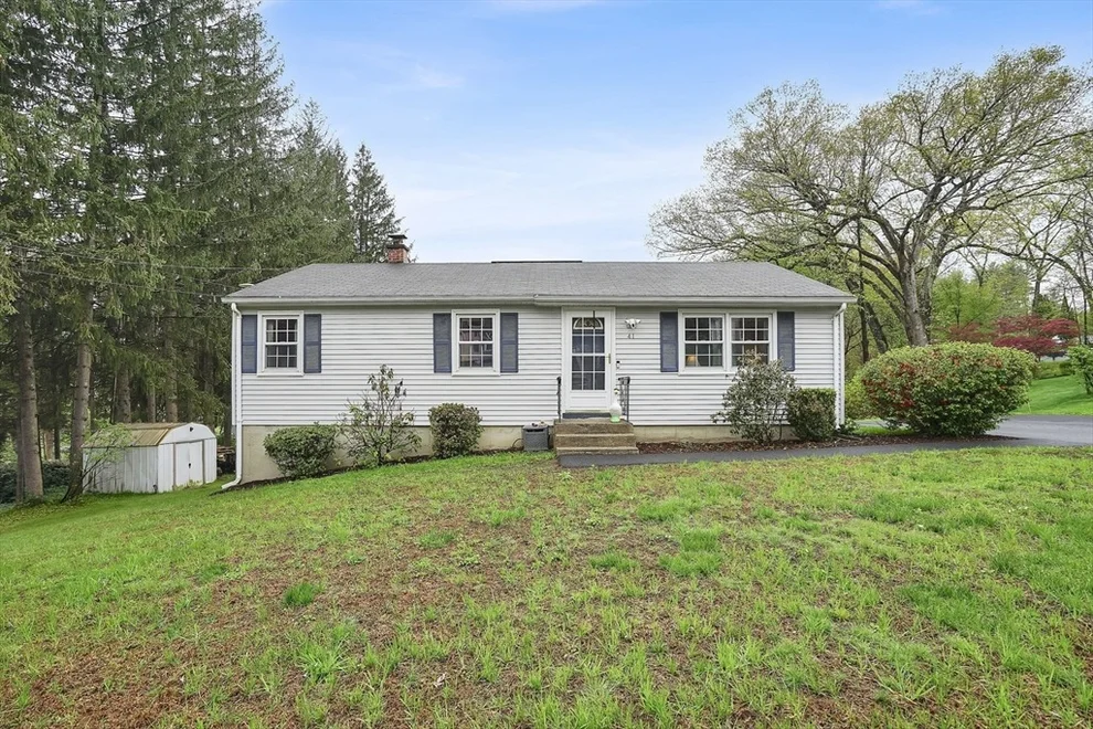 Unit for sale at 41 Pinewood Ln, Westfield, MA 01085