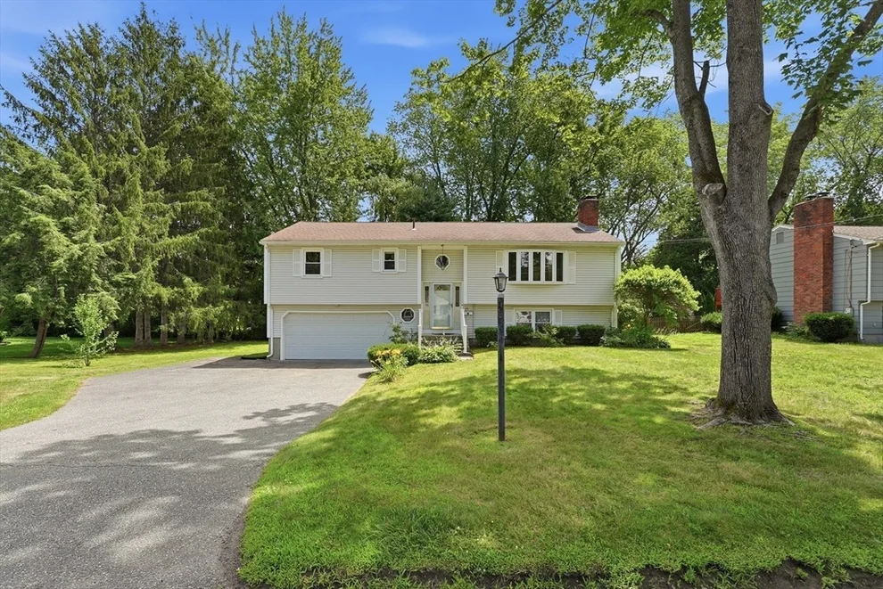 Unit for sale at 20 Sherwood Ave, West Springfield, MA 01089