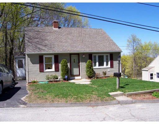 Unit for sale at 29 Green Hill Avenue, Worcester, MA 01605