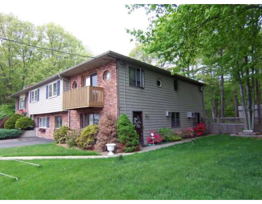 Unit for sale at 76 Old Colony Dr, Weymouth, MA 02188