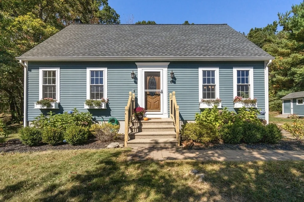 Unit for sale at 6 Hickory Dr, Rutland, MA 01543