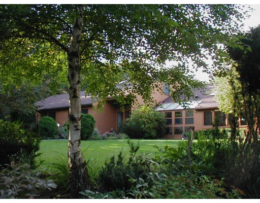 Unit for sale at 31 Pine St., Weston, MA 02493
