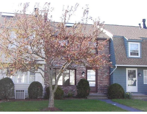 Unit for sale at 14 Prescott Drive, Chelmsford, MA 01863