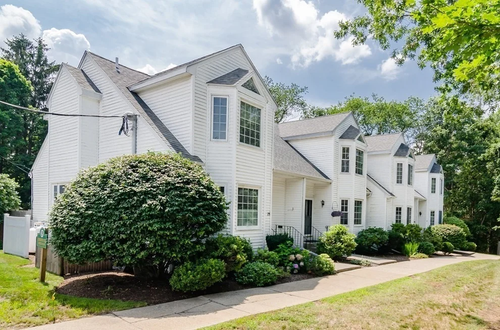 Unit for sale at 29 Church St, Weymouth, MA 02189