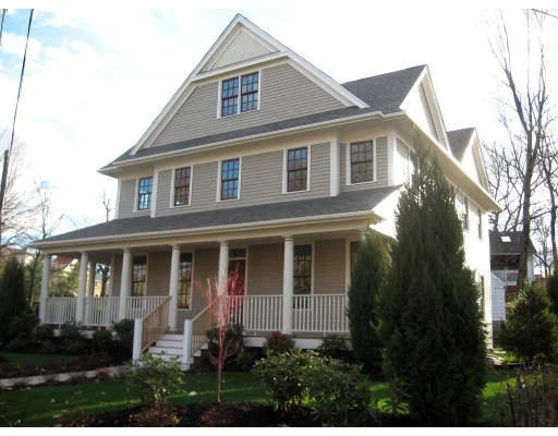 Unit for sale at 91 Woodland Rd, Newton, MA 02466